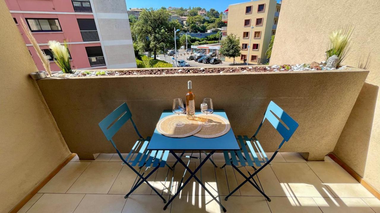 Superbe Studio En Hyper Centre Apartment Cavalaire-sur-Mer Bagian luar foto